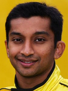 Narain Karthikeyan 2005 Jordan team portrait